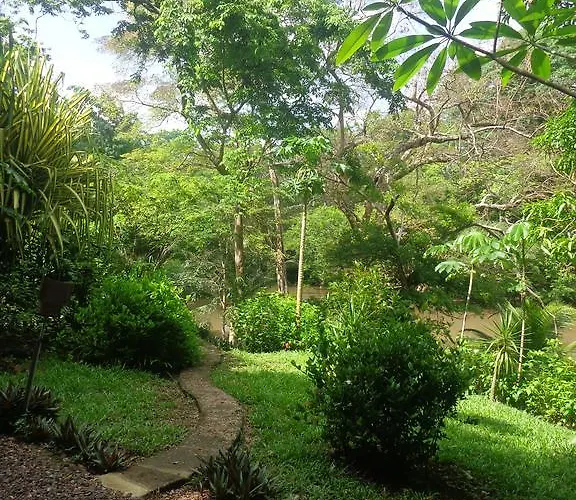 Canas Castilla Lodge